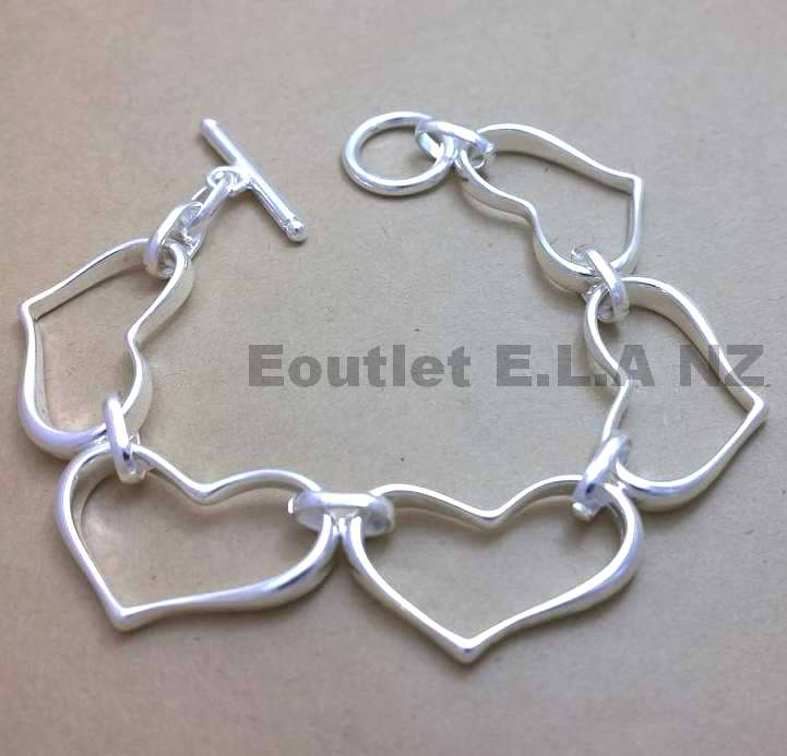 21mm WIDE HEART SILVER BRACELET-21cm